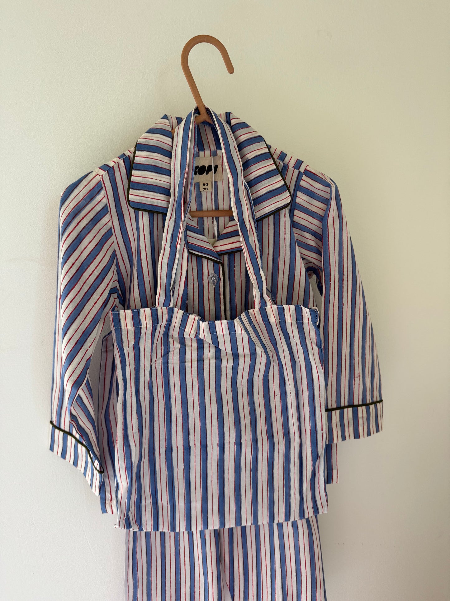 The Sunday Set in Seaport Stripey