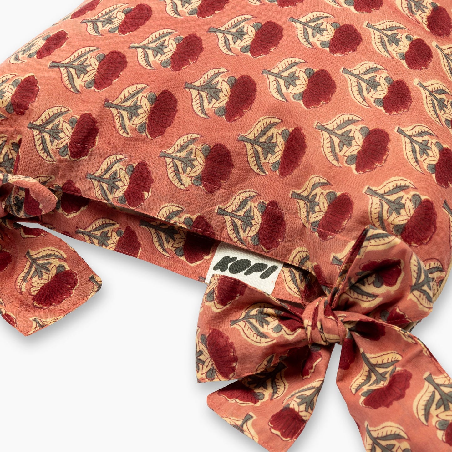 Le Pillow Cover in Petal Pink